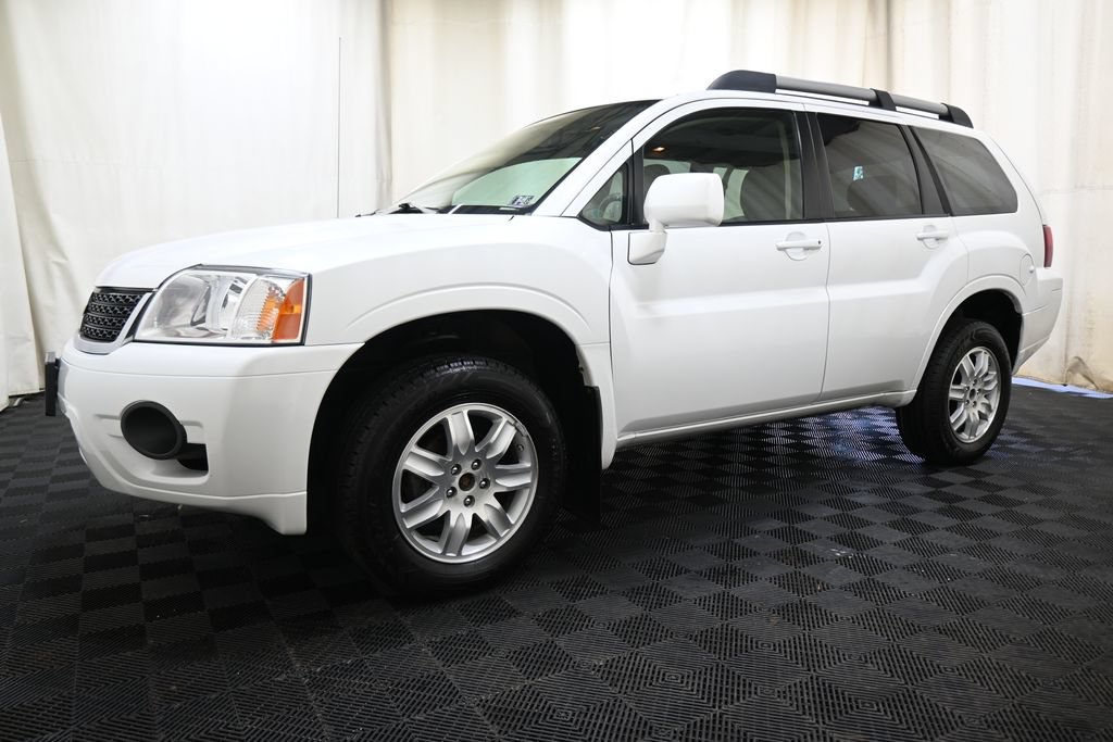 Used 2011 Mitsubishi Endeavor LS AWD/4WD image 5