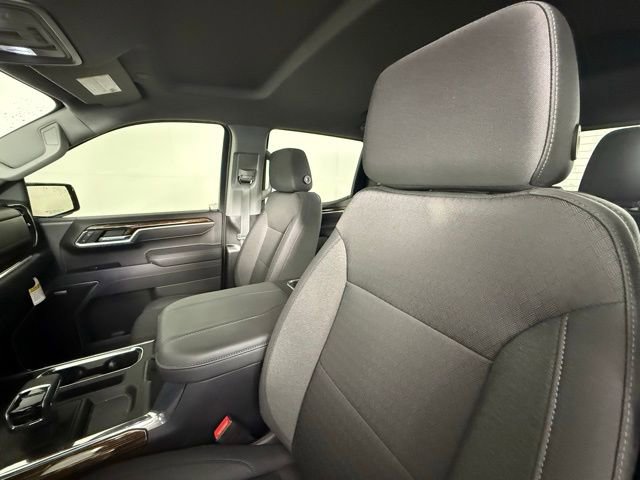 Used 2025 GMC Sierra 1500 Elevation w/ Preferred Package image 5