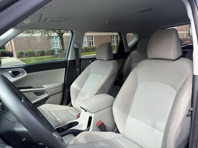 Certified 2023 Kia Soul LX w/ Option Group 015 FWD image 14