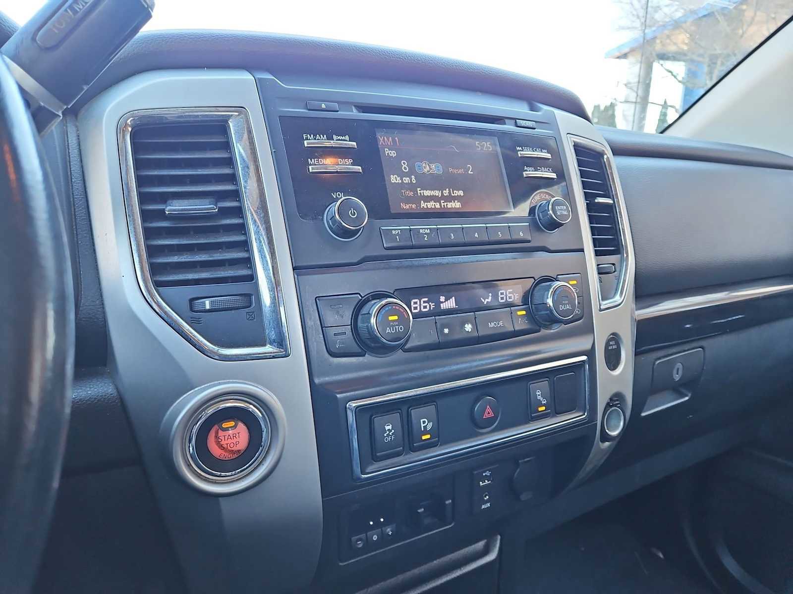 Used 2017 Nissan Titan SV image 25