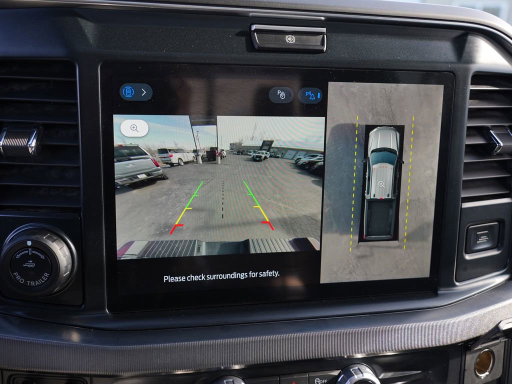 Used 2025 Ford F350 Platinum image 32