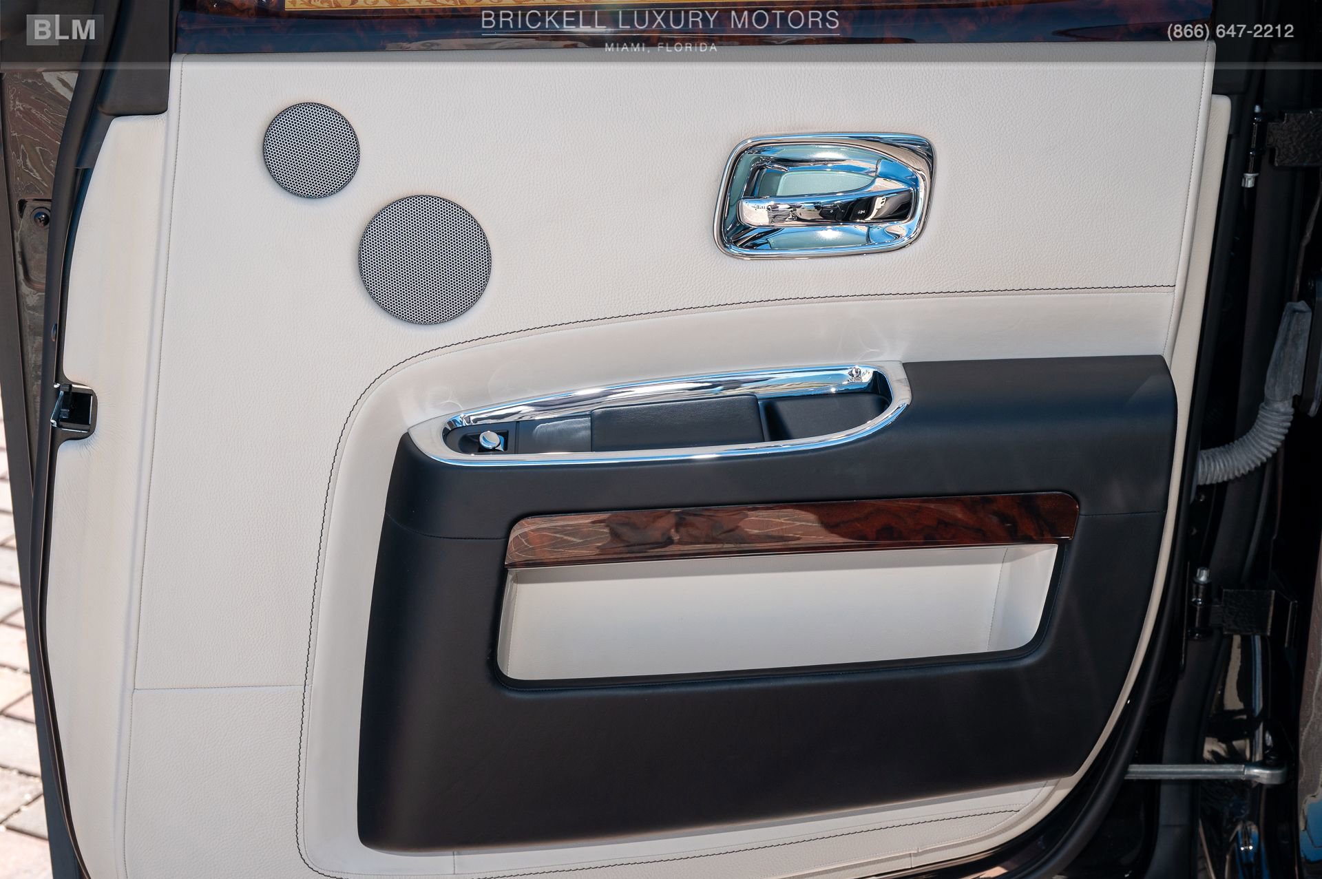 Used 2014 Rolls-Royce Ghost image 18