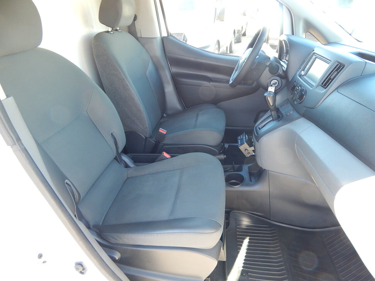 Used 2021 Nissan NV200 S FWD image 20