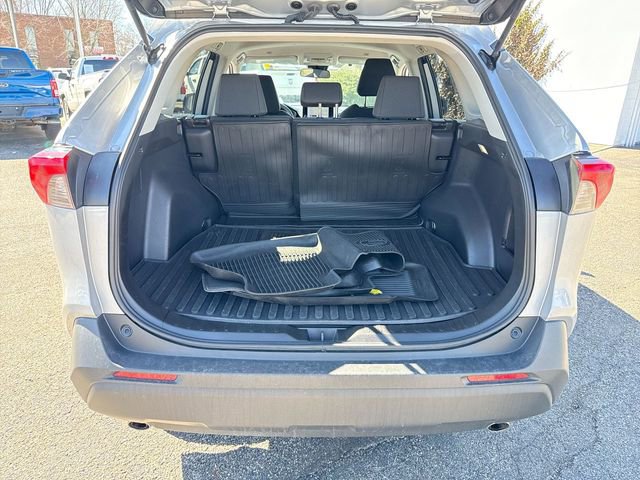 Used 2025 Toyota RAV4 LE image 24