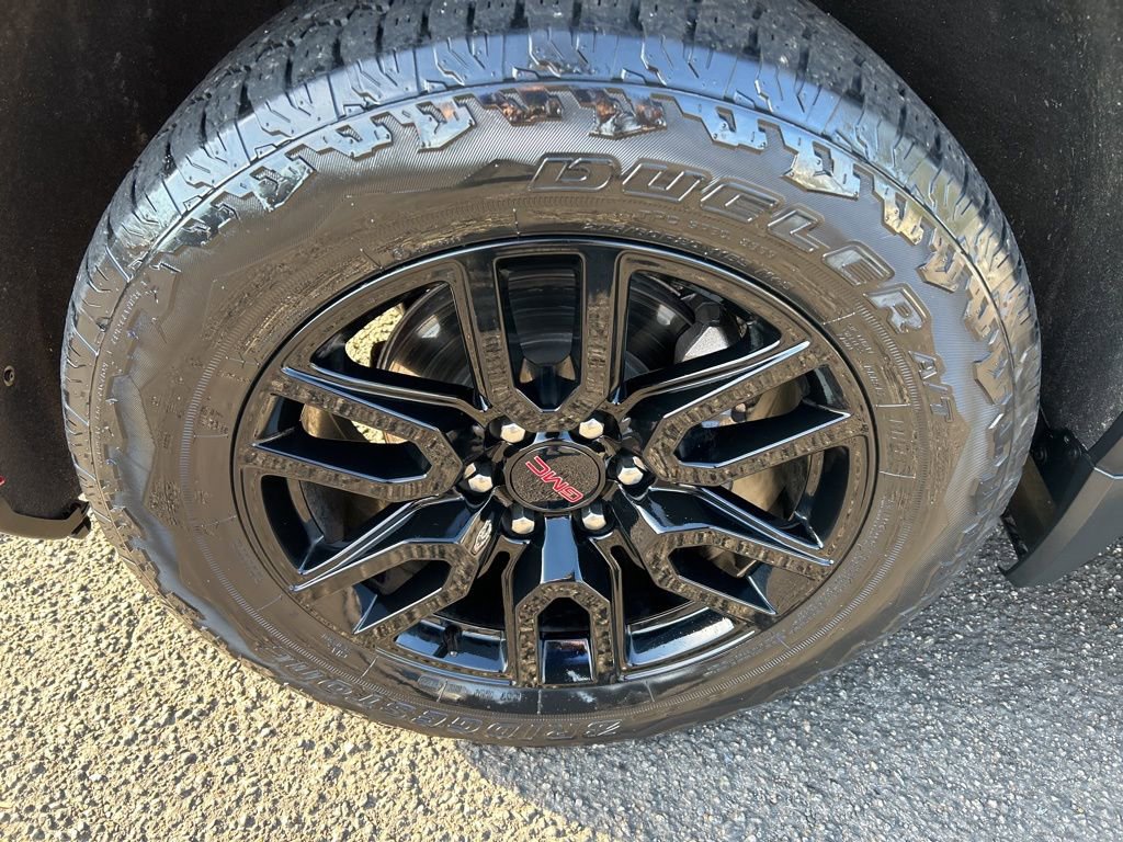 Used 2022 GMC Sierra 1500 Elevation w/ Elevation Premium Package image 10