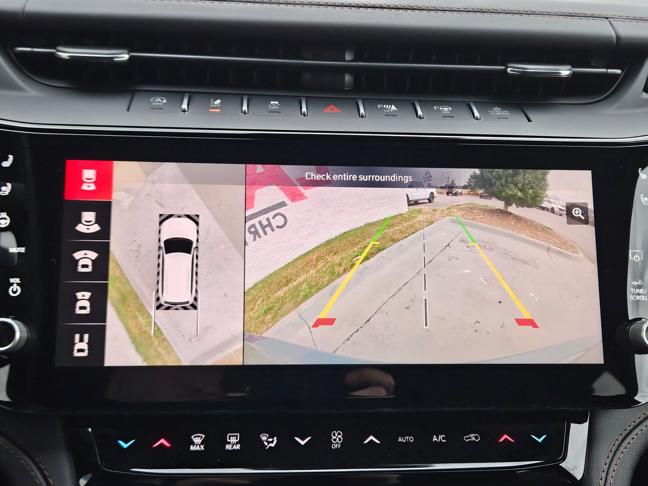 New 2026 Jeep Grand Cherokee Summit image 28