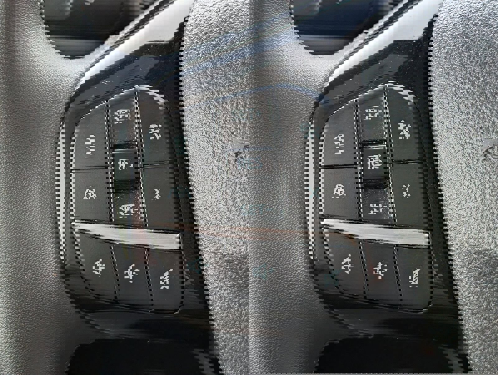 Used 2022 Ford Escape SEL w/ Technology Package image 25