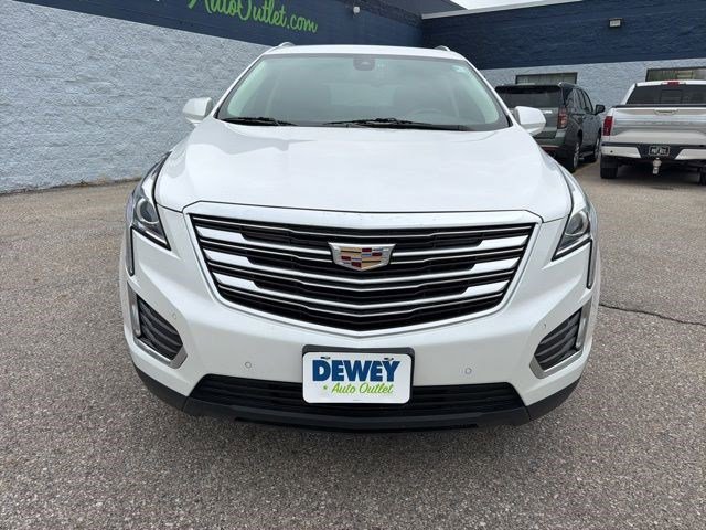Used 2017 Cadillac XT5 Luxury w/ Driver Awareness Package AWD/4WD image 8