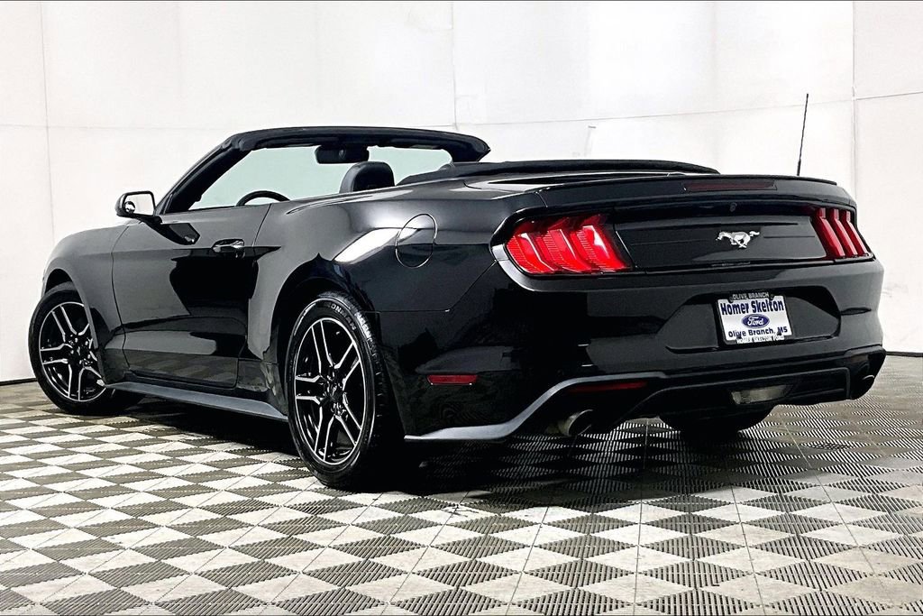 Used 2023 Ford Mustang Premium image 11