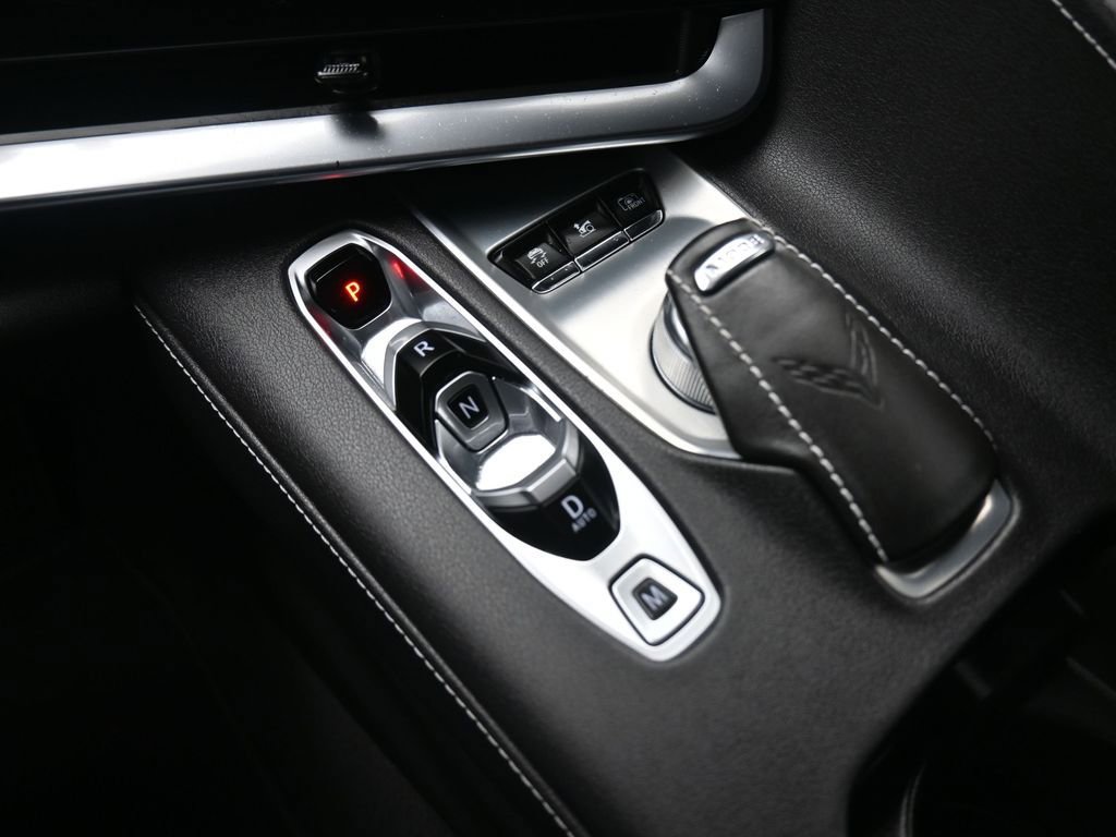 Used 2021 Chevrolet Corvette Stingray Preferred Cpe w/ Z51 Performance Package image 24