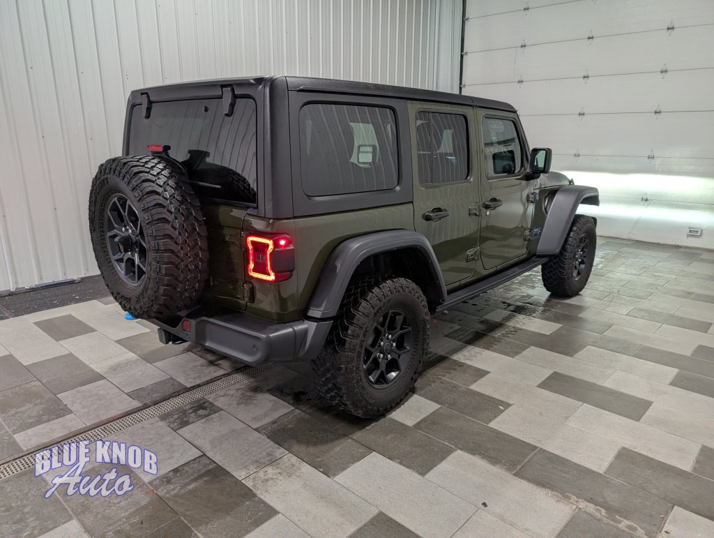 Used 2024 Jeep Wrangler Unlimited AWD/4WD image 4