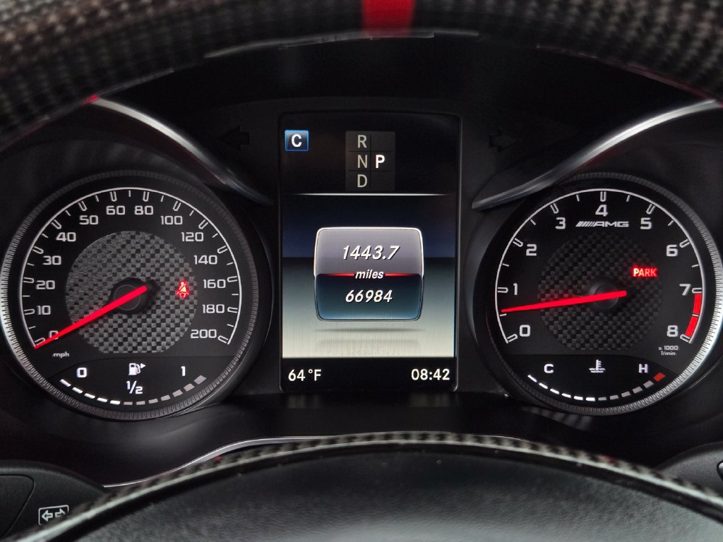 Used 2019 Mercedes-Benz GLC 63 AMG 4MATIC Coupe image 40