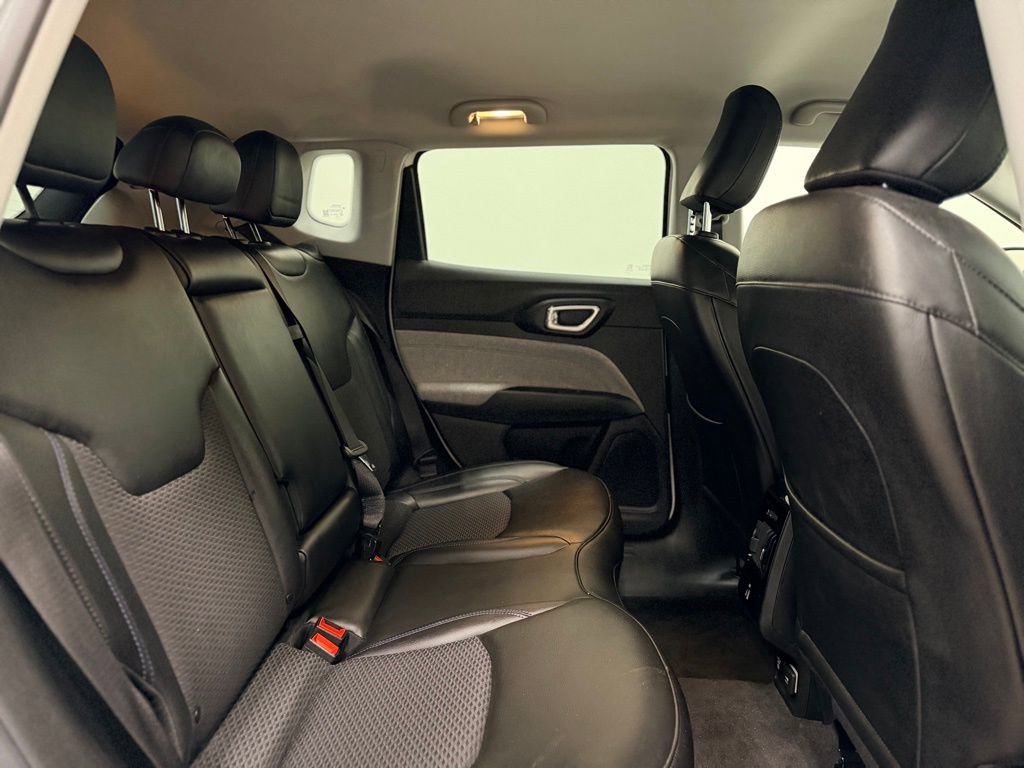 Used 2022 Jeep Compass Latitude w/ Convenience Group image 22