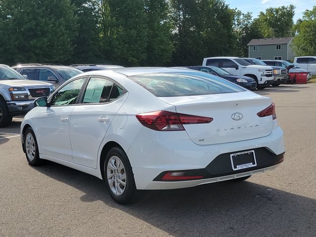 Used 2019 Hyundai Elantra SE w/ Cargo Package FWD image 5