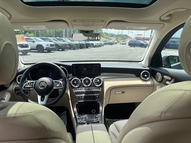 Used 2021 Mercedes-Benz GLC 300 4MATIC image 41