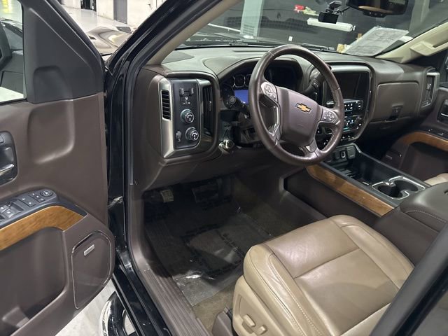 Used 2018 Chevrolet Silverado 1500 LTZ w/ LTZ Plus Package image 12