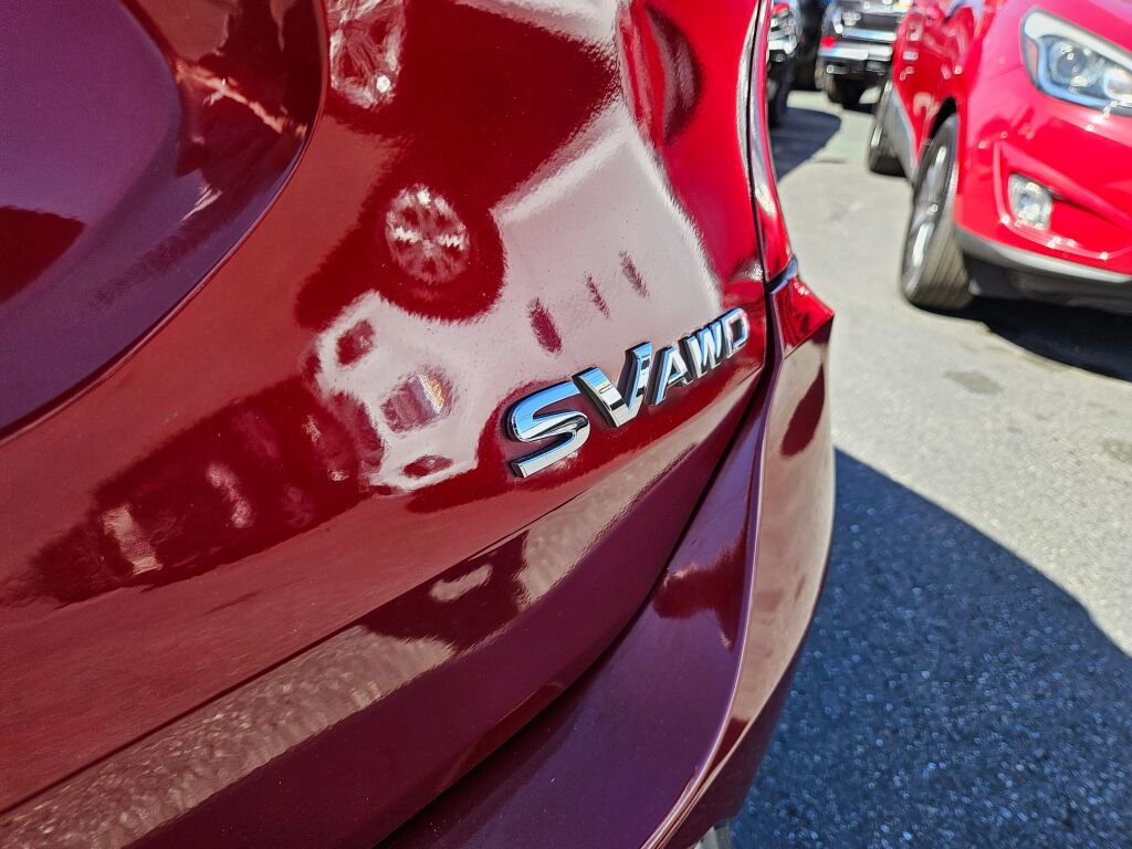 Used 2018 Nissan Rogue SV image 9