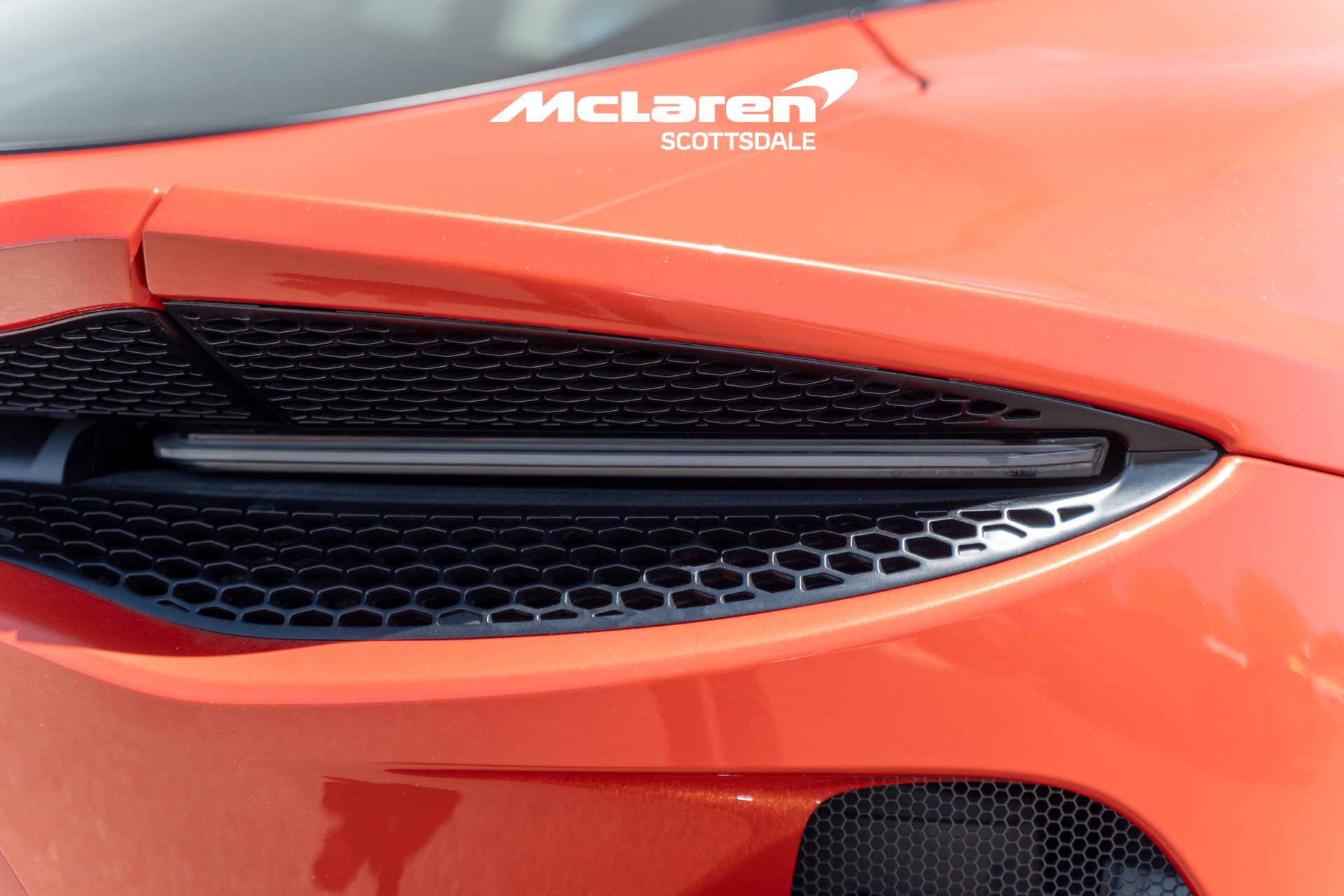 Used 2023 McLaren GT RWD image 23