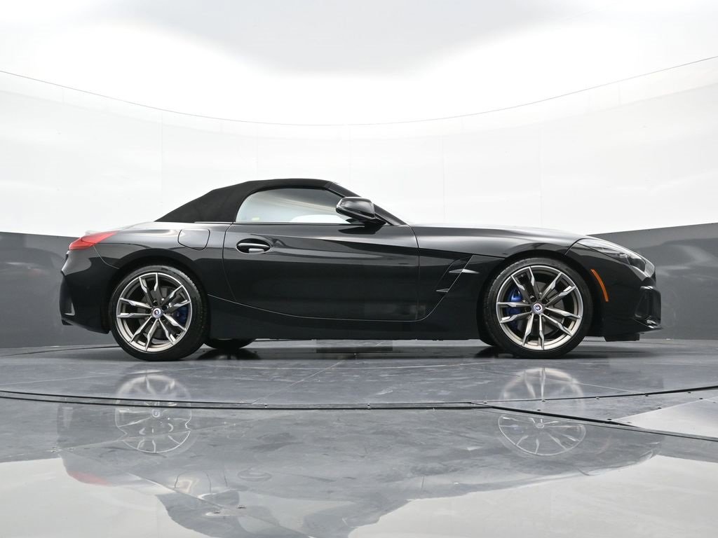 Used 2023 BMW Z4 M40i w/ Premium Package image 26