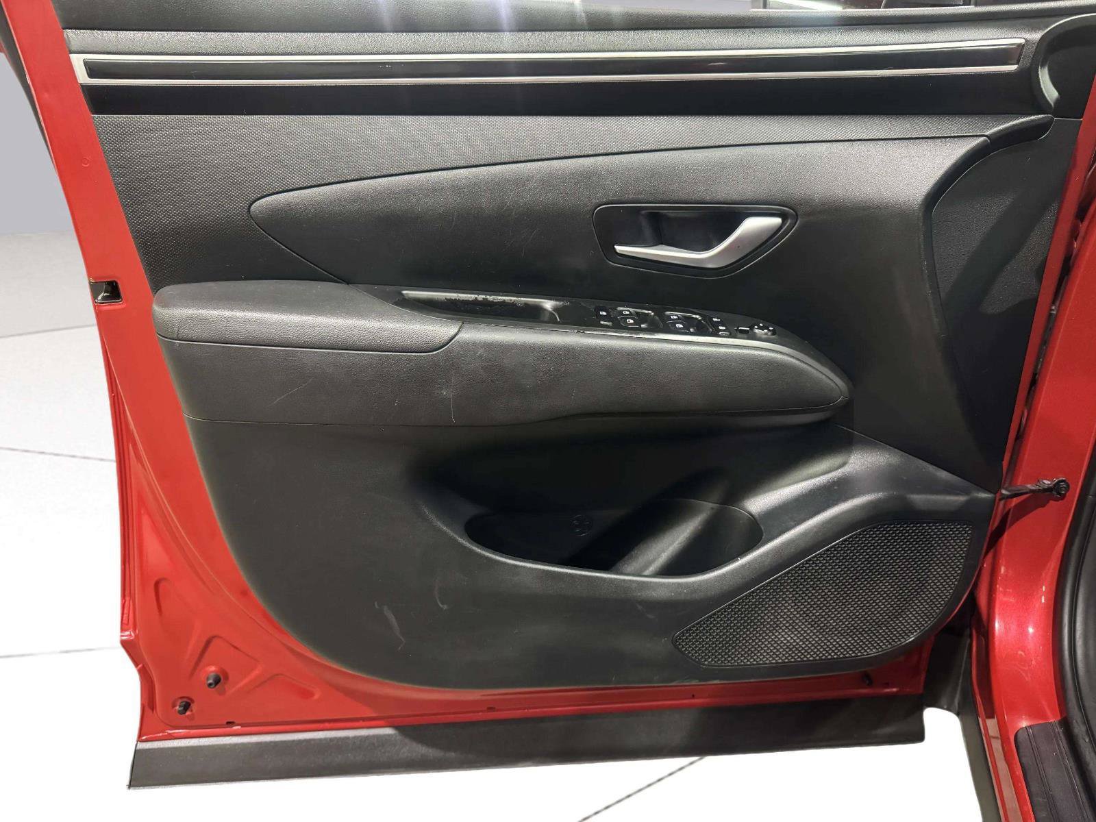Used 2022 Hyundai Tucson SEL FWD image 23