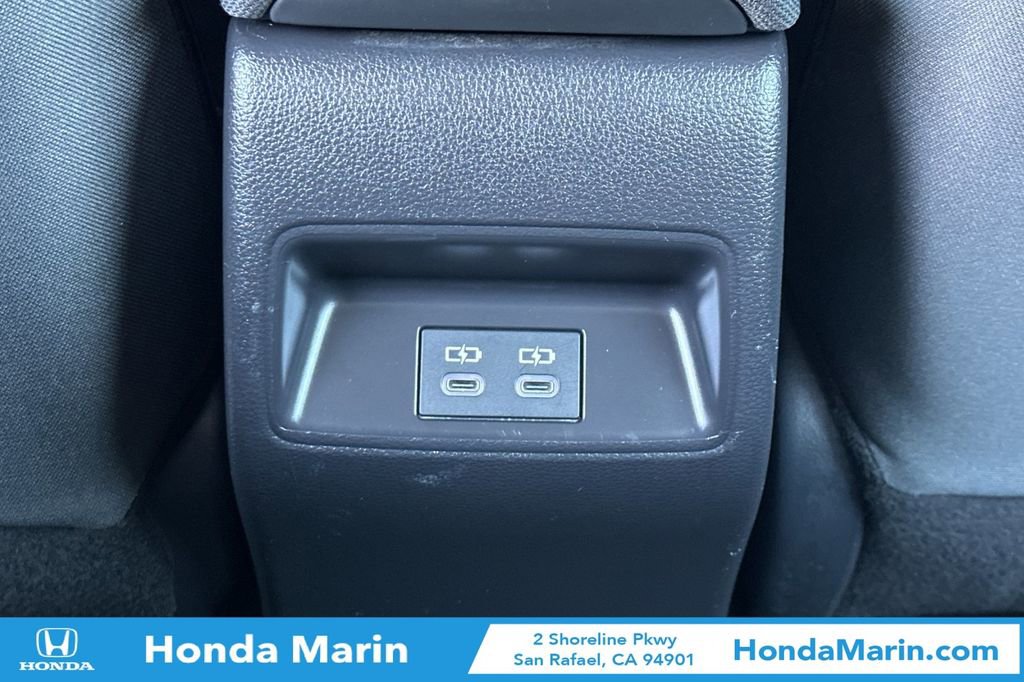 Used 2025 Toyota Corolla LE image 16