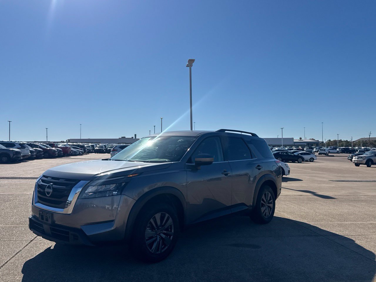 Certified 2024 Nissan Pathfinder SV w/ Cargo Package AWD/4WD image 8