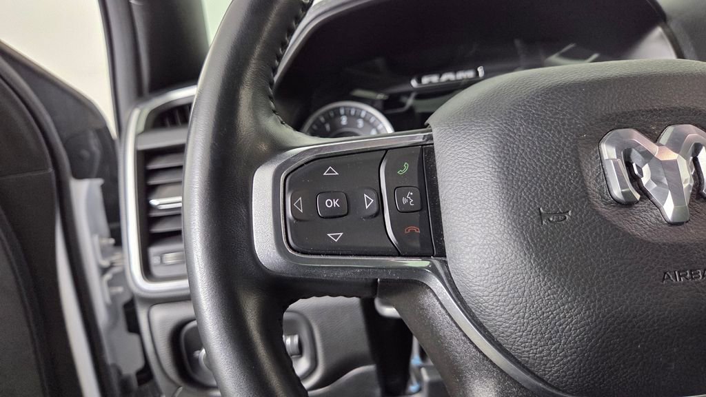 Used 2023 RAM 1500 Laramie AWD/4WD image 15