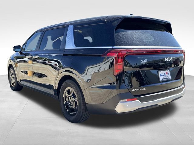 Used 2025 Kia Carnival image 7