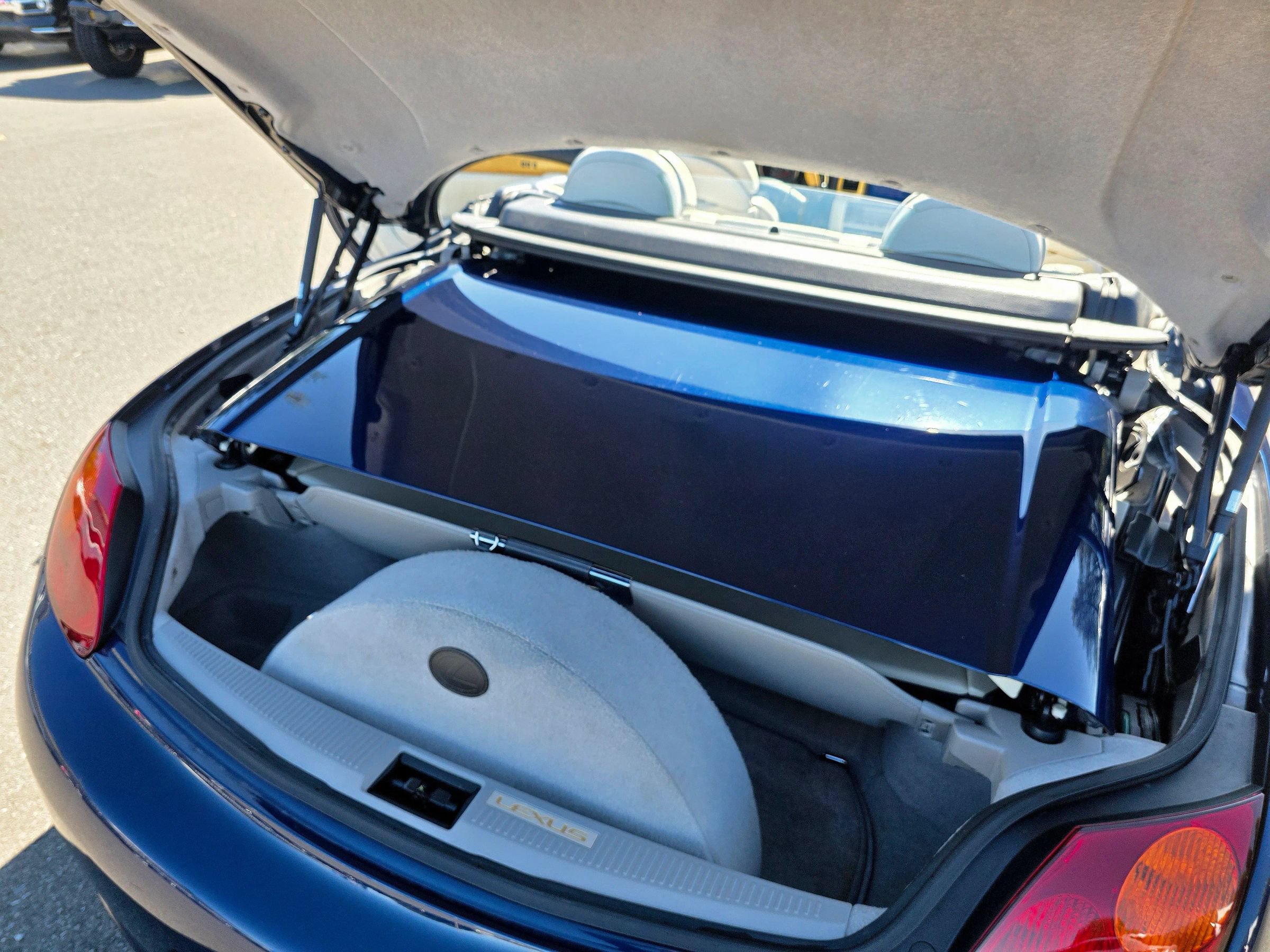 Used 2005 Lexus SC 430 Convertible RWD image 60