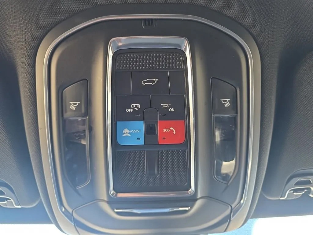 Used 2024 Jeep Wagoneer Series II w/ Flexible Seating Group AWD/4WD image 35
