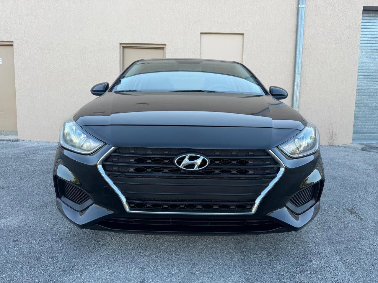 Used 2019 Hyundai Accent SE FWD image 12
