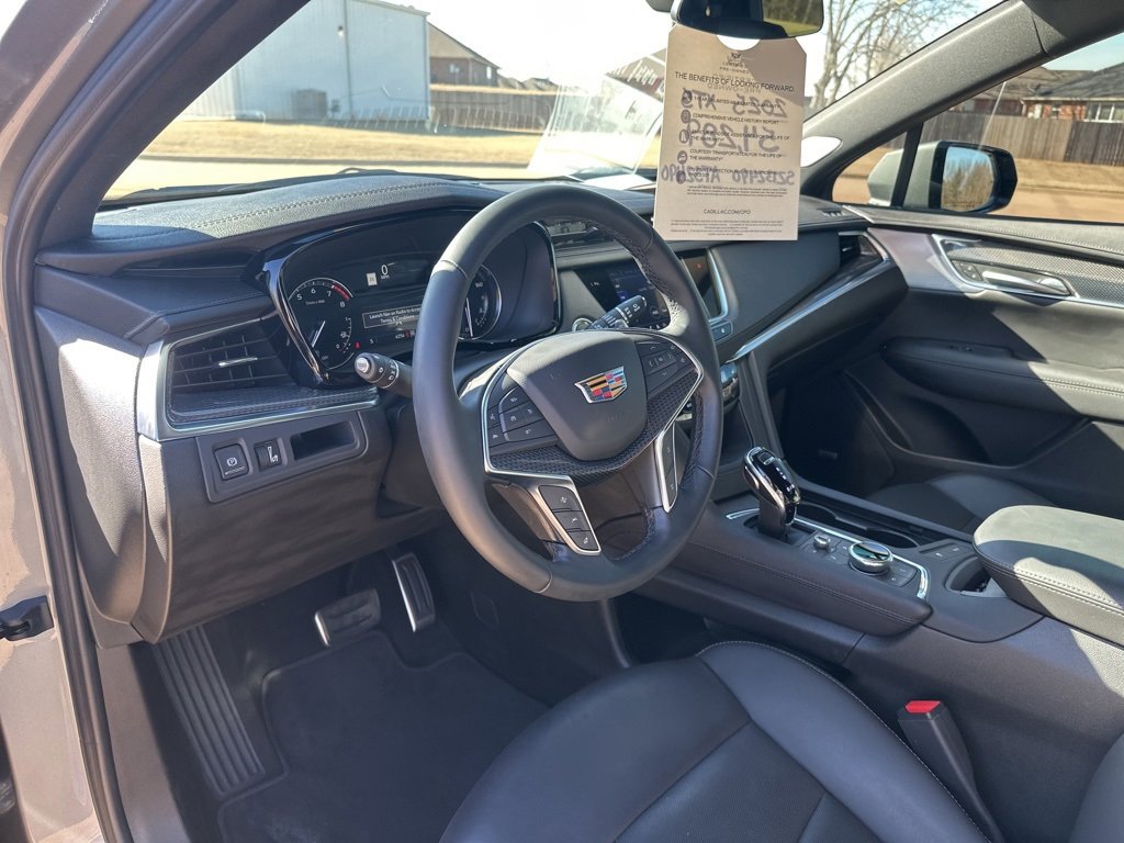 Certified 2025 Cadillac XT5 Sportv image 19