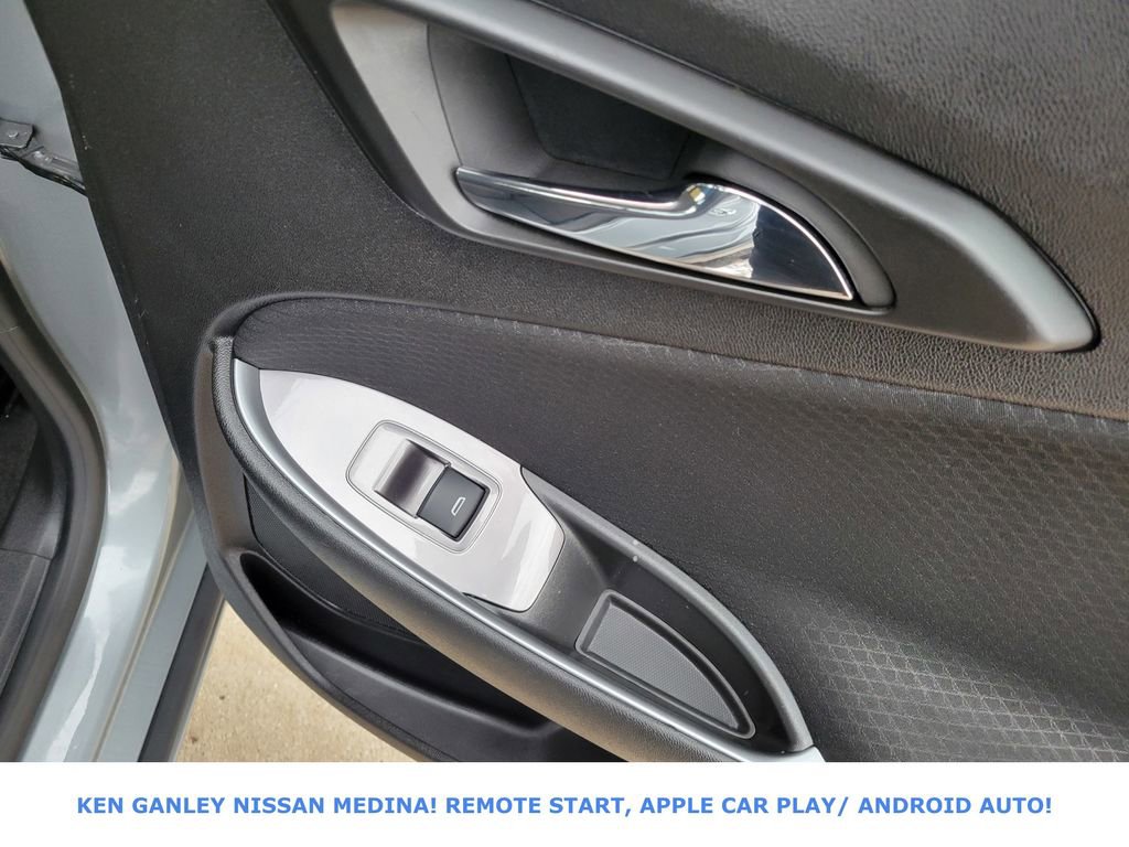 Used 2024 Chevrolet Malibu LT image 48