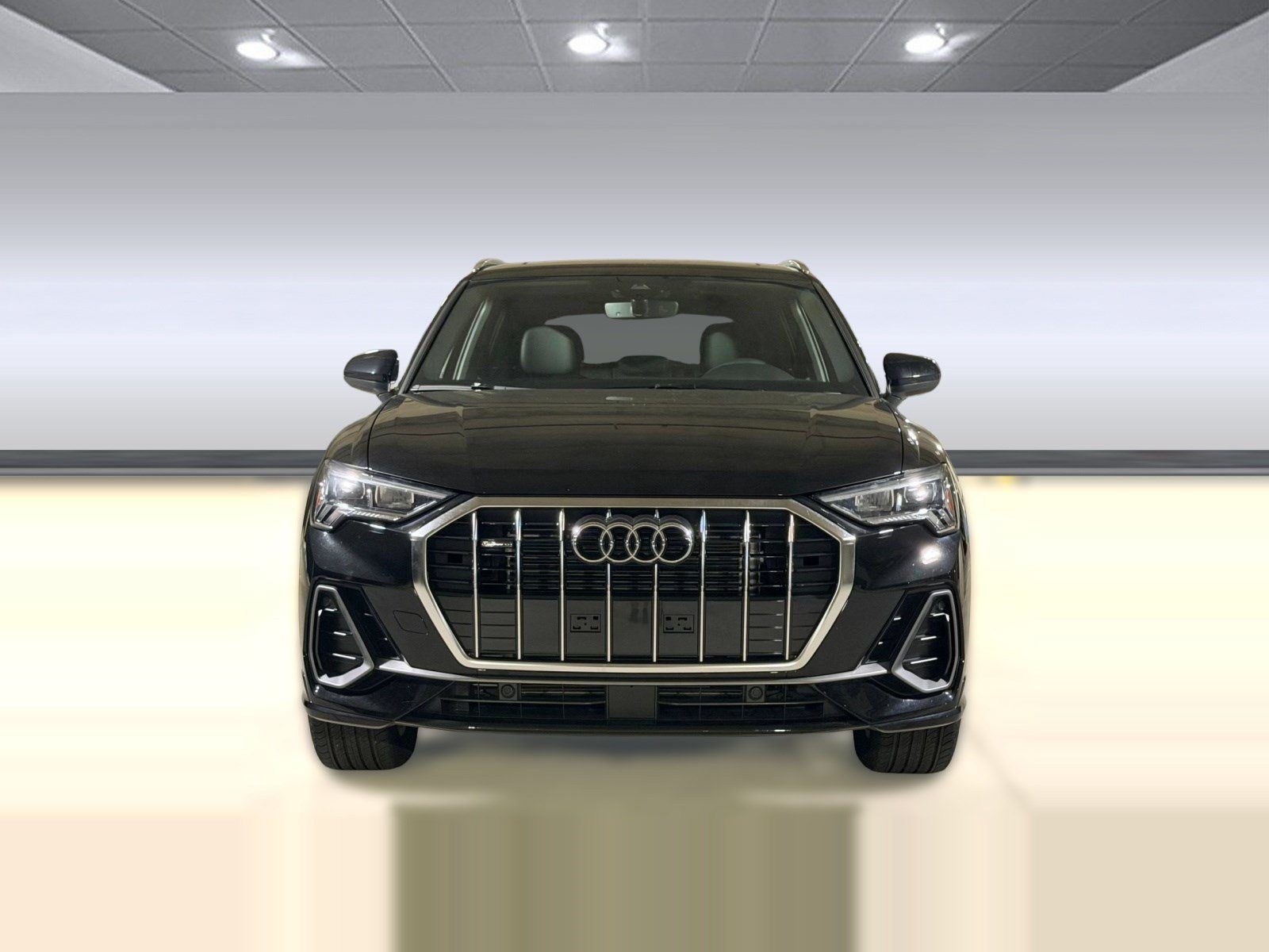 Certified 2025 Audi Q3 2.0T Premium w/ Convenience Package AWD/4WD image 6