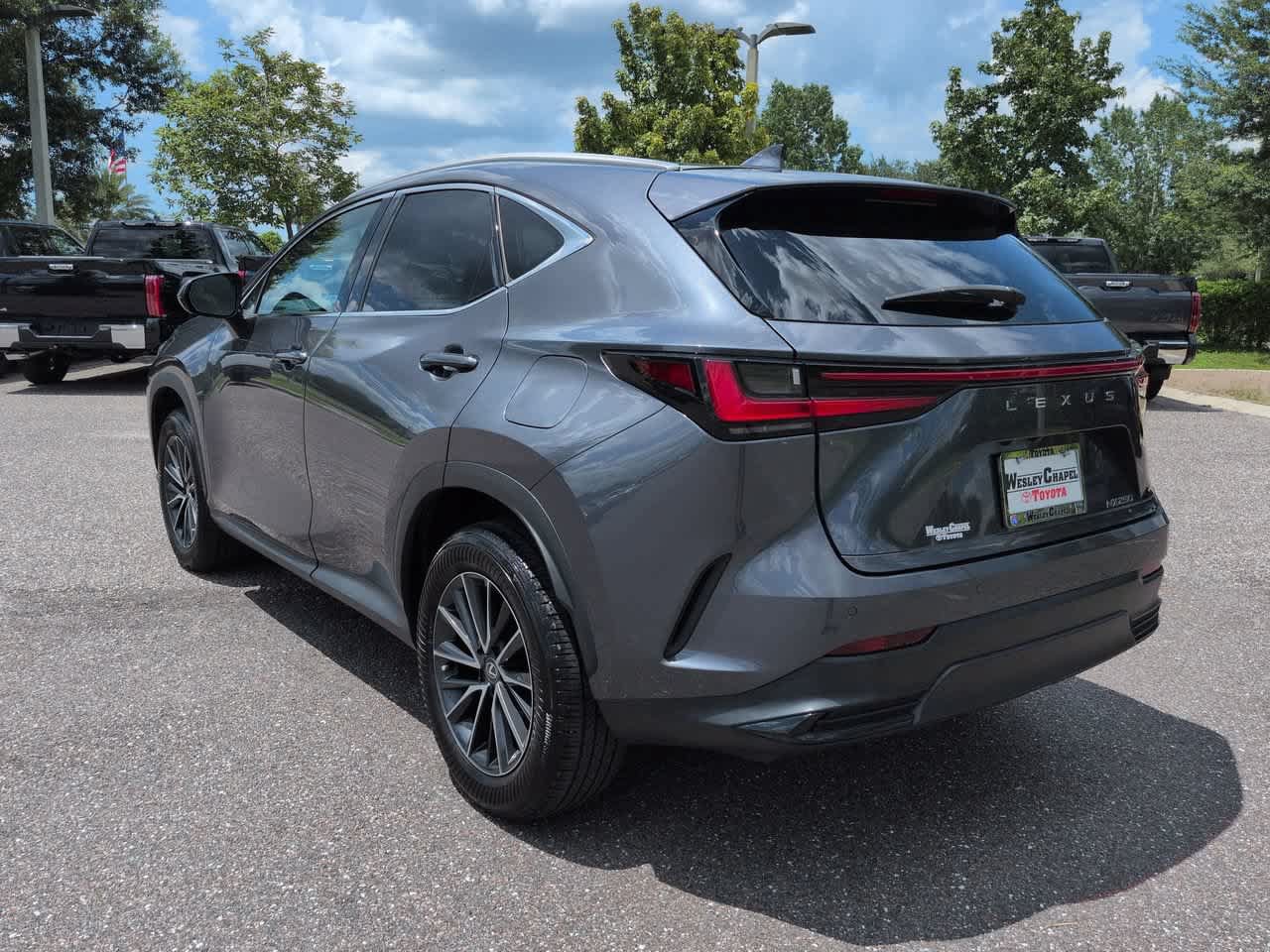 Used 2024 Lexus NX 250 FWD image 4
