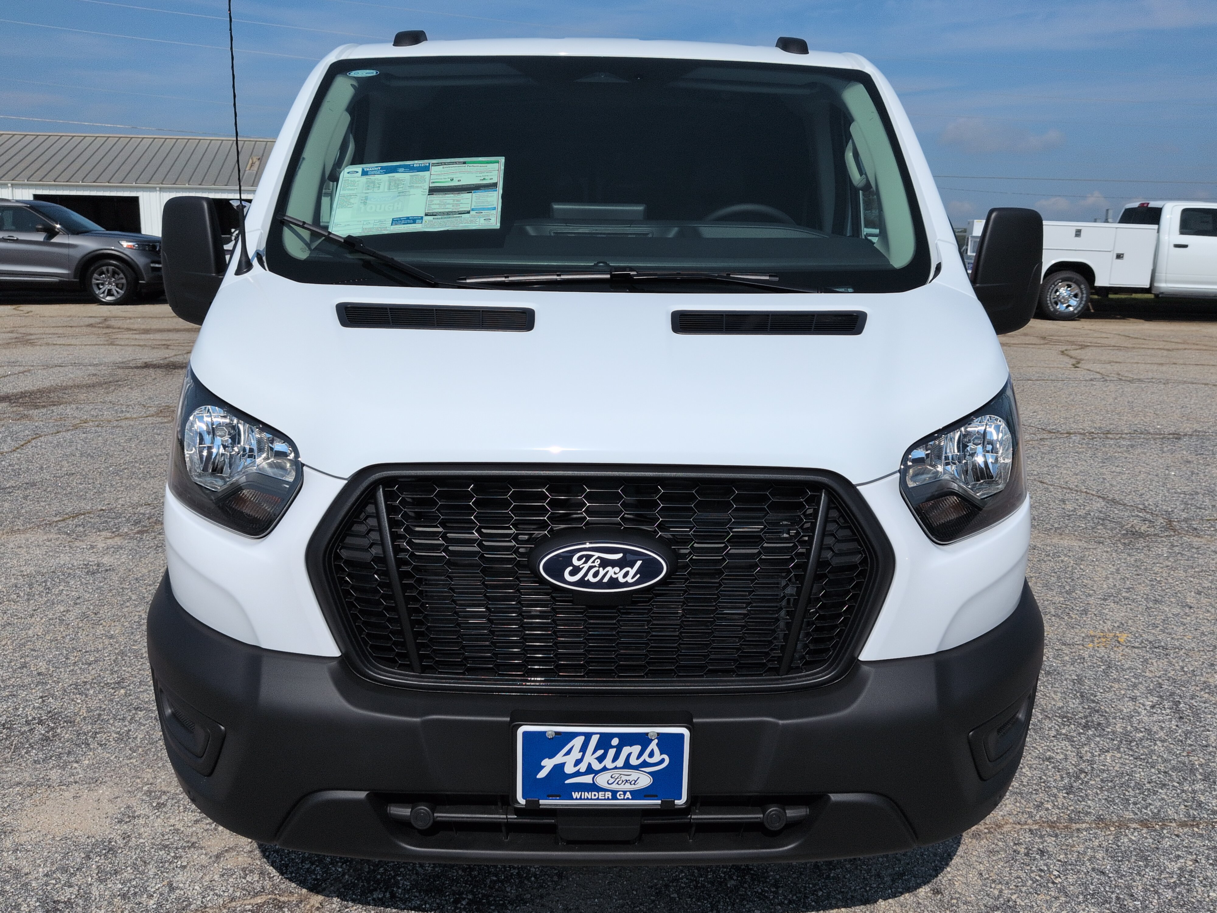 New 2026 Ford Transit 250 Low Roof w/ Load Area Protection Package RWD image 7