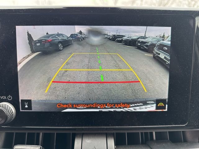 Used 2023 Toyota RAV4 LE image 15