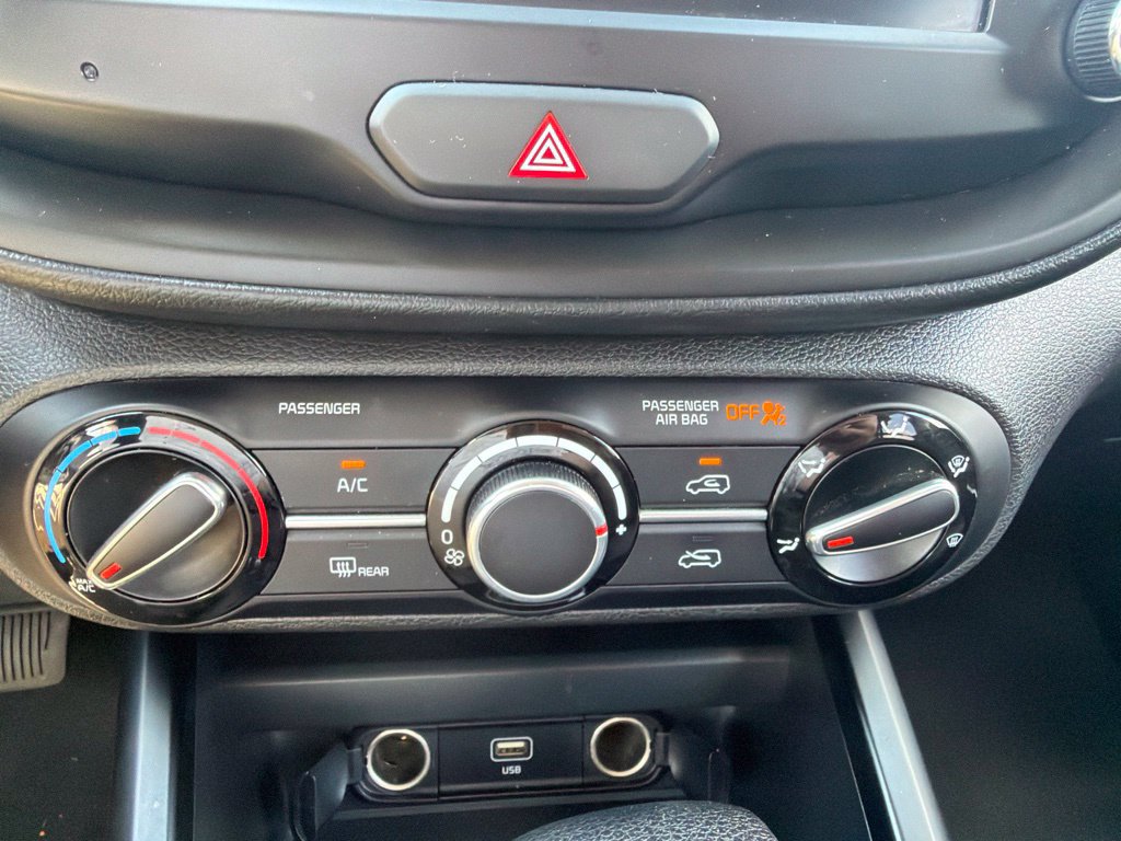 Used 2024 Kia Soul LX w/ Option Group 015 FWD image 22