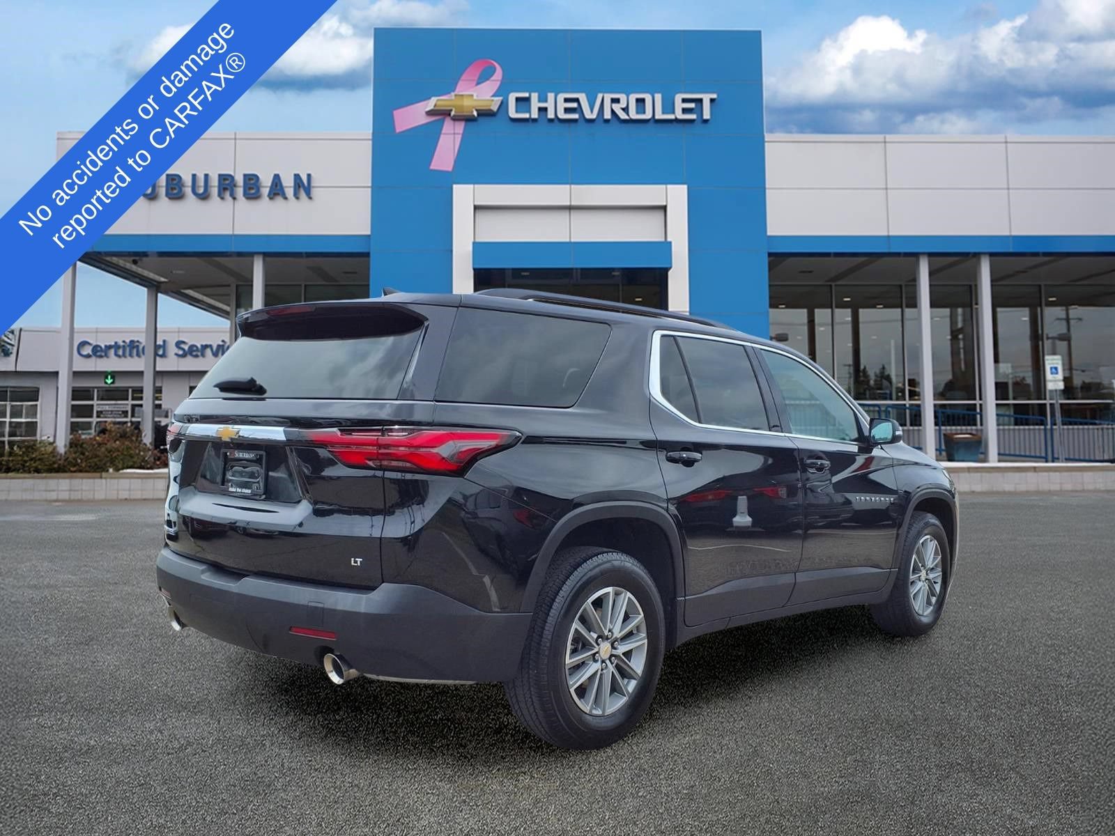 Used 2023 Chevrolet Traverse LT FWD image 4
