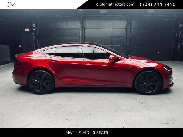 Used 2024 Tesla Model S Plaid AWD/4WD image 7