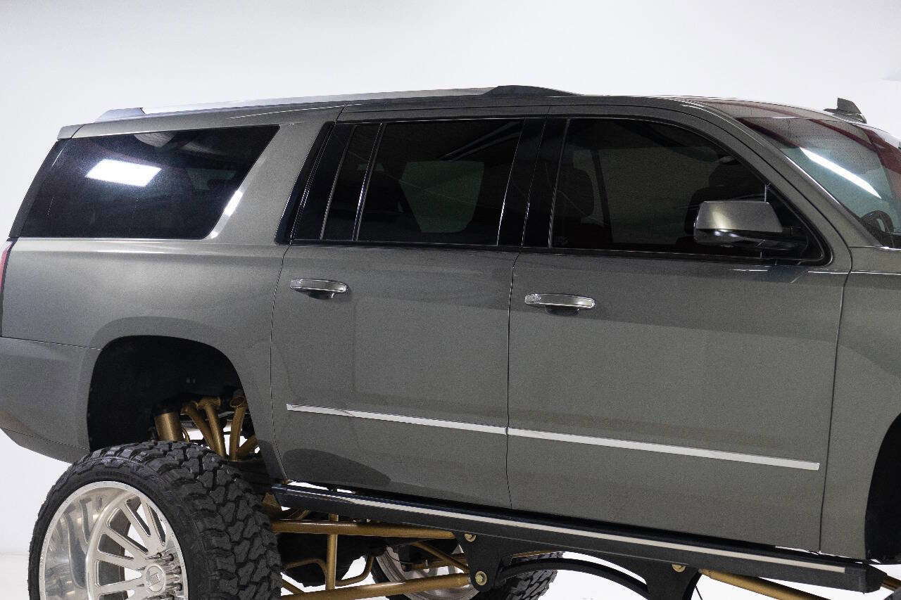 Used 2018 GMC Yukon XL Denali w/ Denali Ultimate Package AWD/4WD image 12