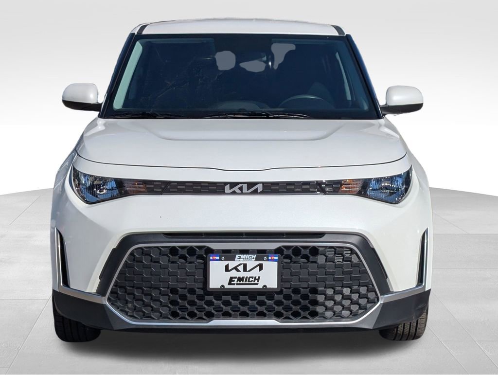 Certified 2025 Kia Soul LX image 9