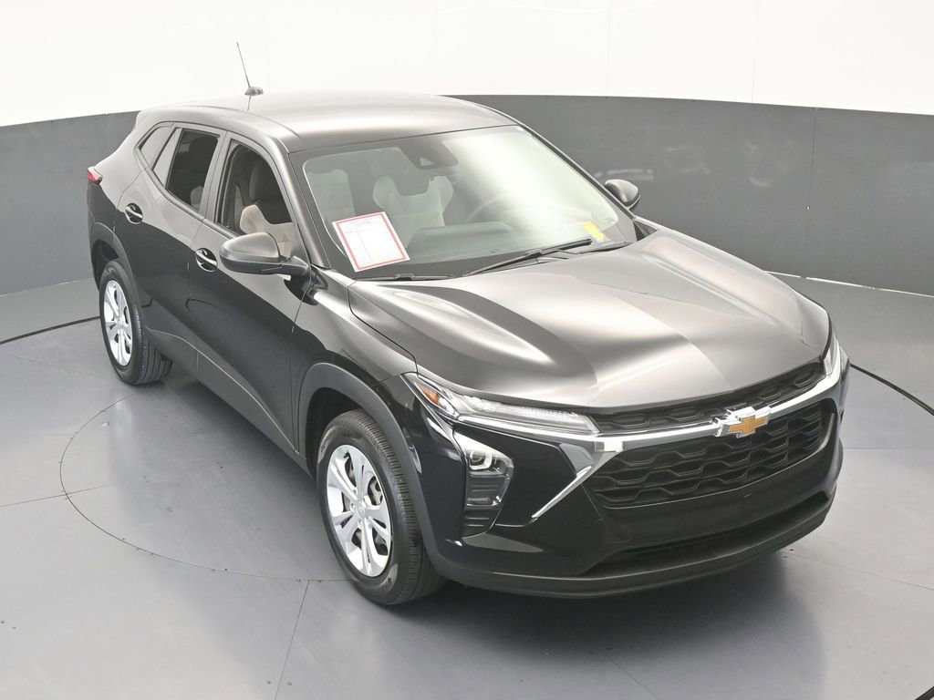 Used 2024 Chevrolet Trax LS image 53