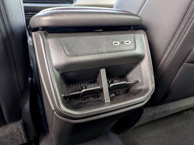 New 2026 Dodge Charger Scat Pack w/ Blacktop Package AWD/4WD image 13