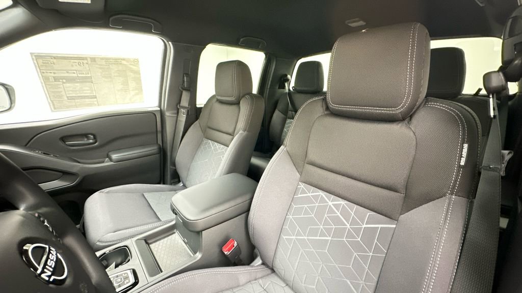 New 2026 Nissan Frontier SV w/ Tow Package image 9