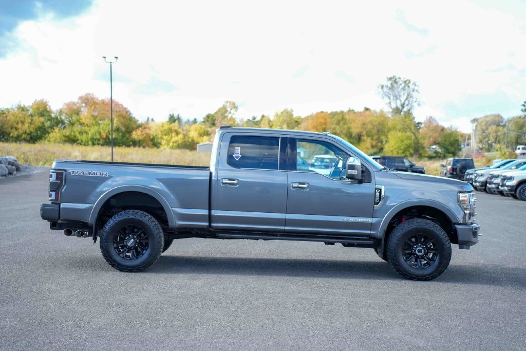 Used 2022 Ford F250 Platinum w/ Tremor Off-Road Package AWD/4WD image 4