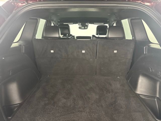 Used 2022 Jeep Grand Cherokee Laredo X RWD image 32