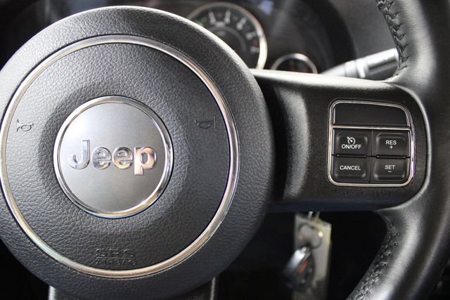Used 2016 Jeep Wrangler Sport w/ Quick Order Package 24S AWD/4WD image 38
