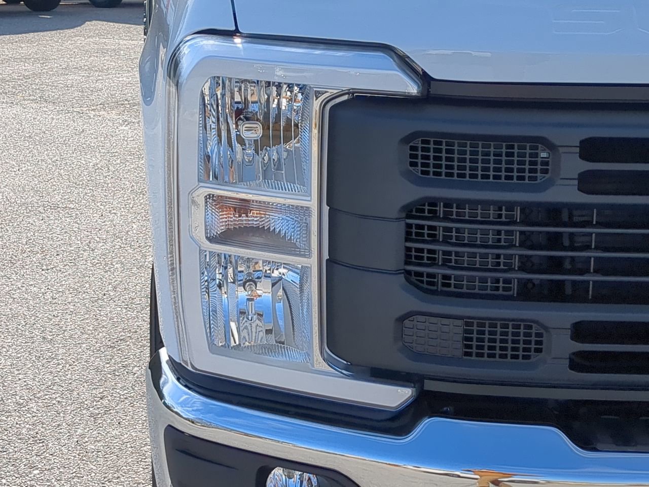 New 2026 Ford F250 XL w/ XL Chrome Package image 8