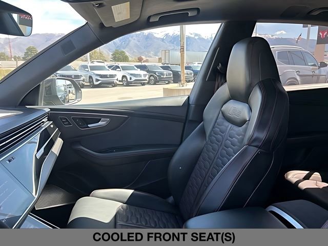 Used 2024 Audi RS Q8 image 29